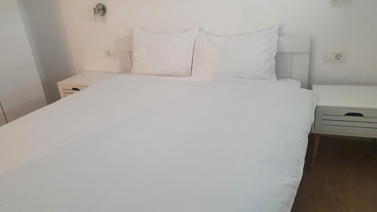 Apartmani Begovic Бар Екстер'єр фото