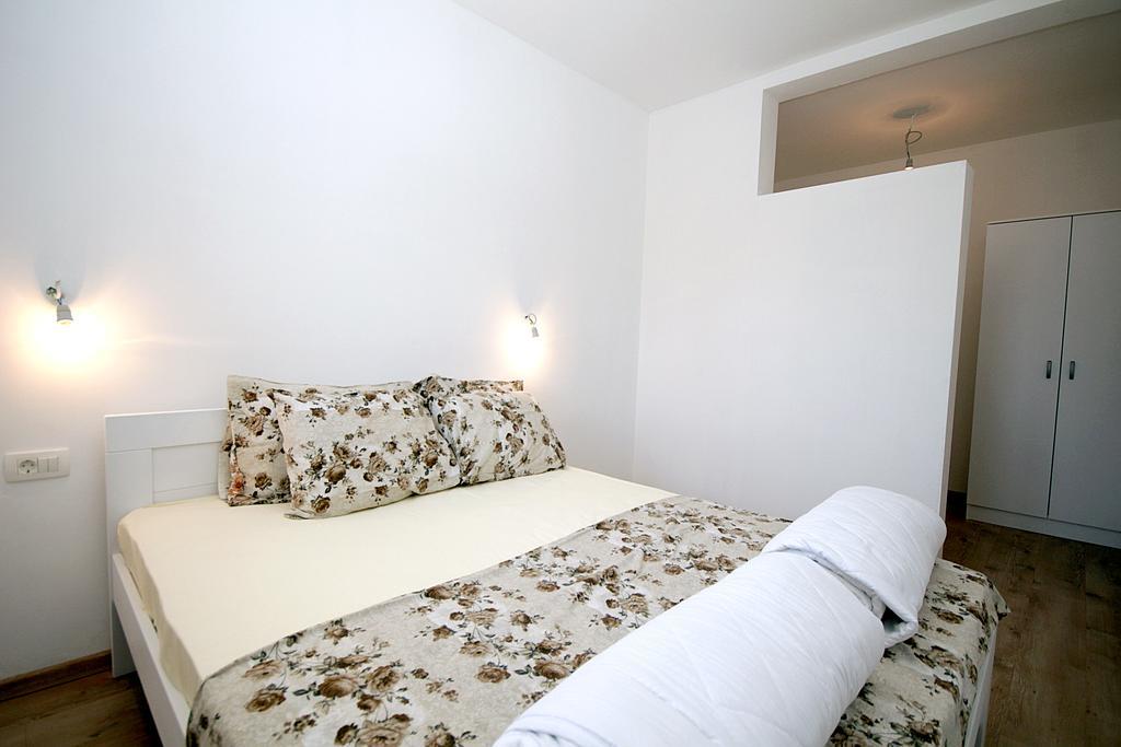 Apartmani Begovic Бар Екстер'єр фото