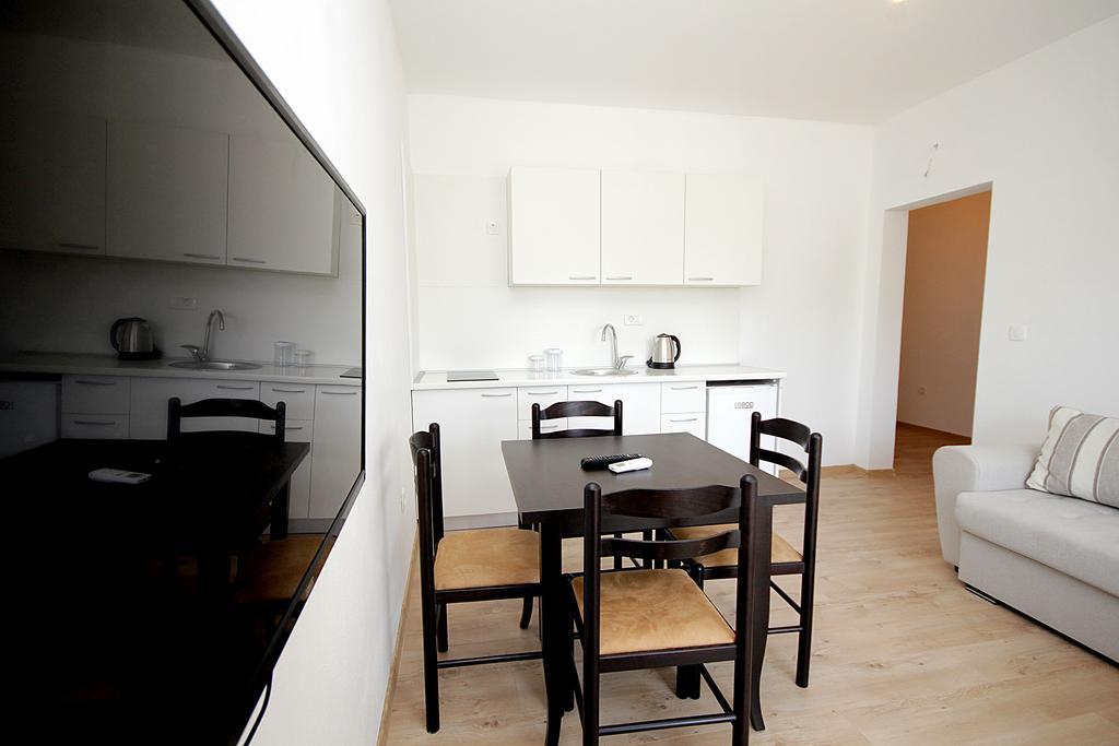 Apartmani Begovic Бар Екстер'єр фото